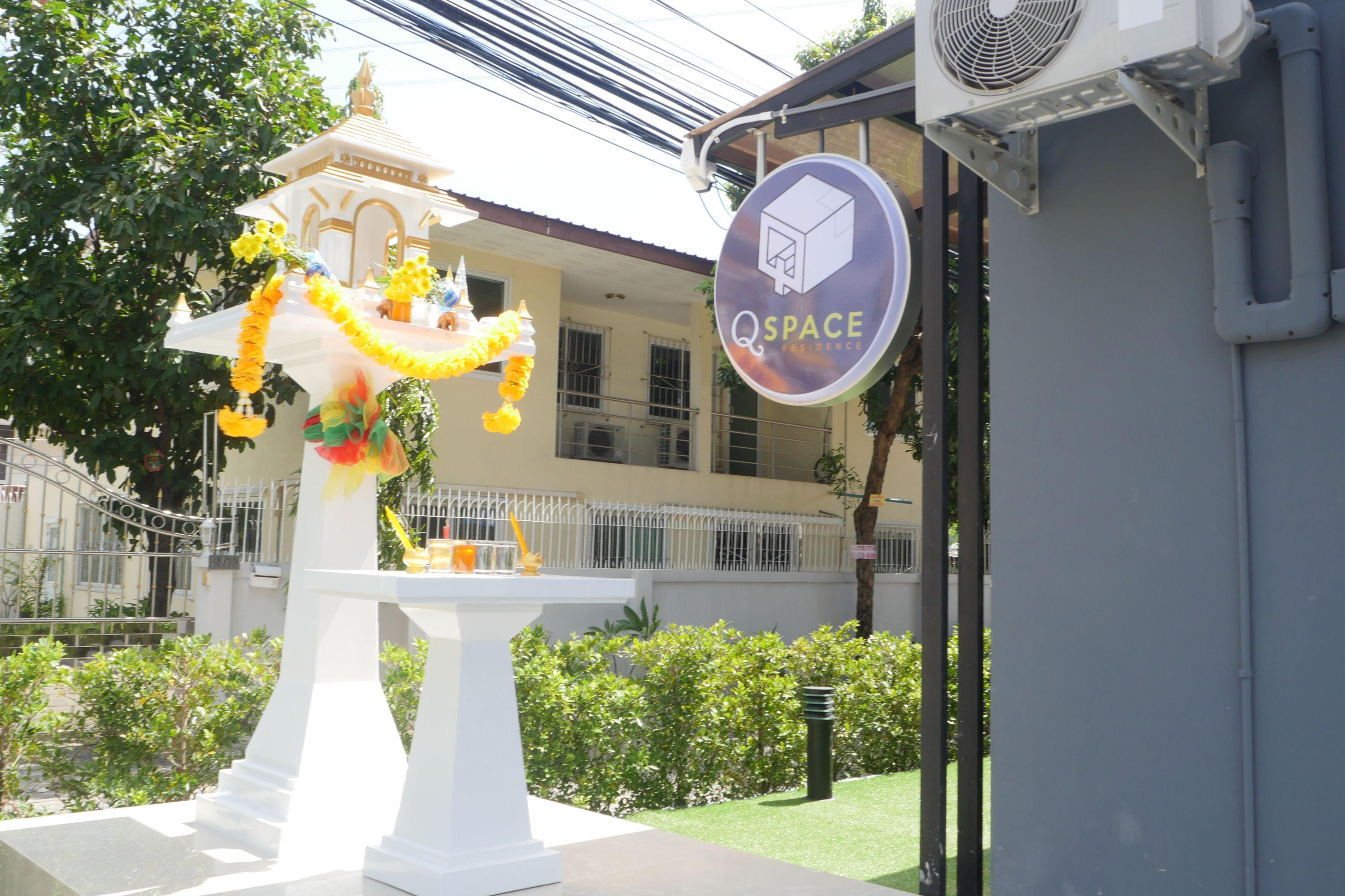 Q Space Residence Bangkok Kültér fotó